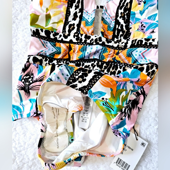 NEW NANETTE LEPORE GODDESS ONE PIECE SWIMSUIT - Picture 6 of 12